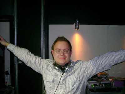 Dj Diskant S Profile Page Singsnap Karaoke singsnap